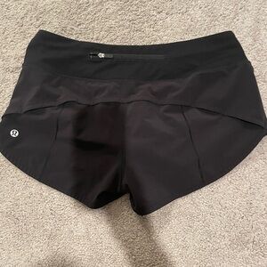 Lululemon Speed Up Low Rise Shorts 2.5”
